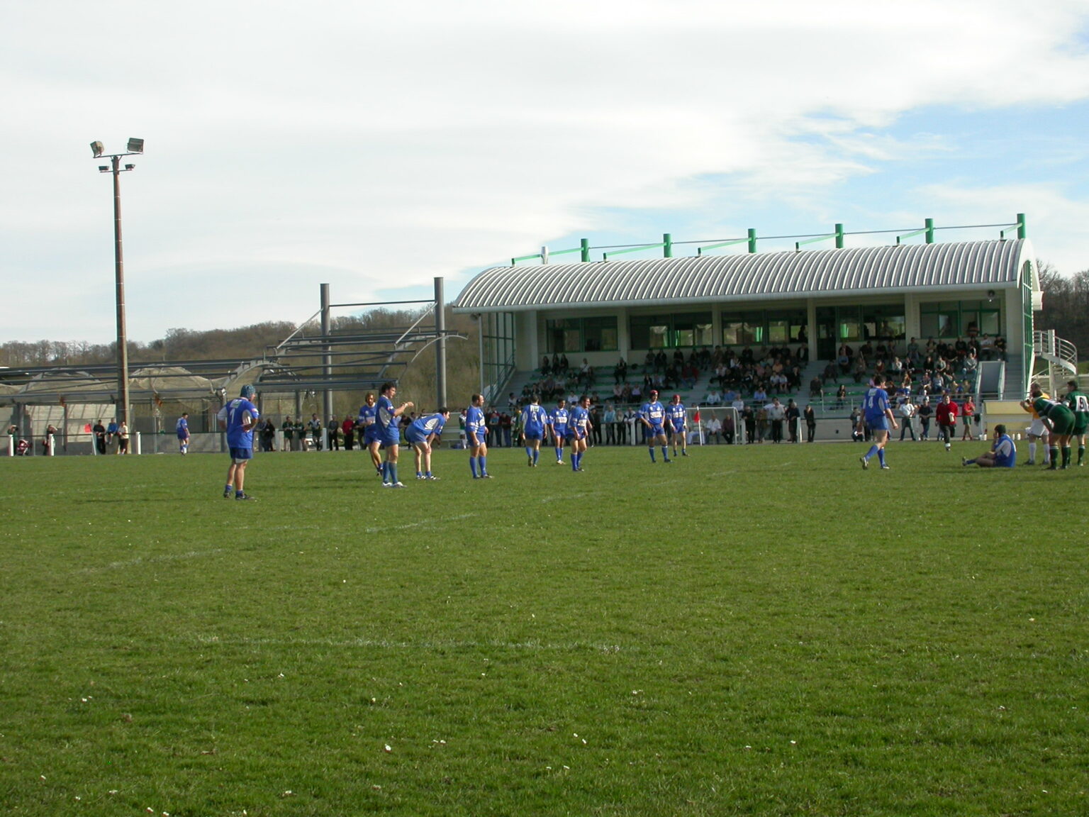 Installations-sportives-Stade-de-foot